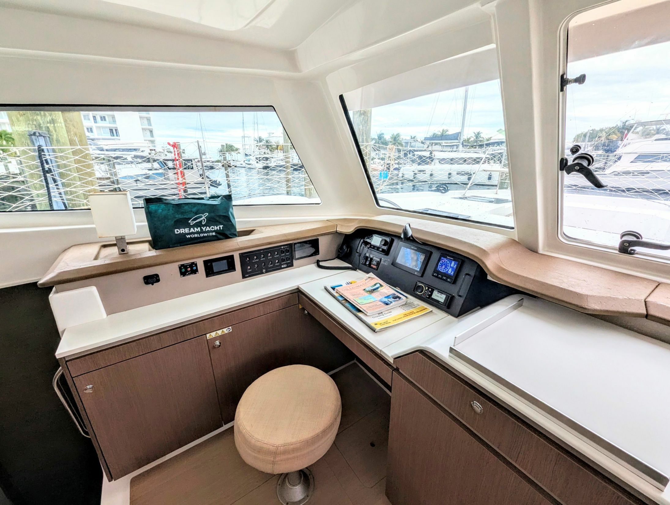 Bali Catspace | Let's Go