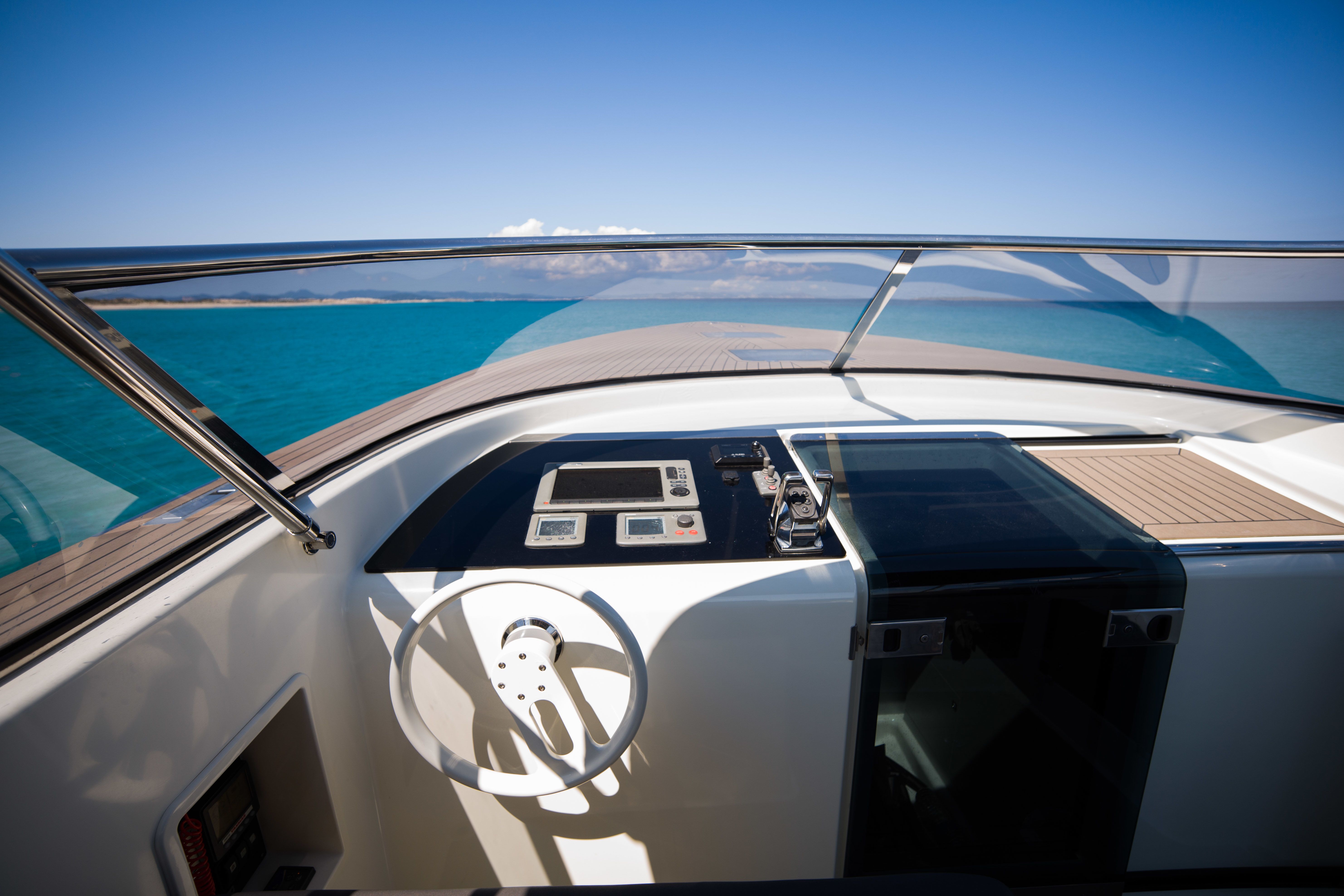 Van Dutch 40 | Smart Ass