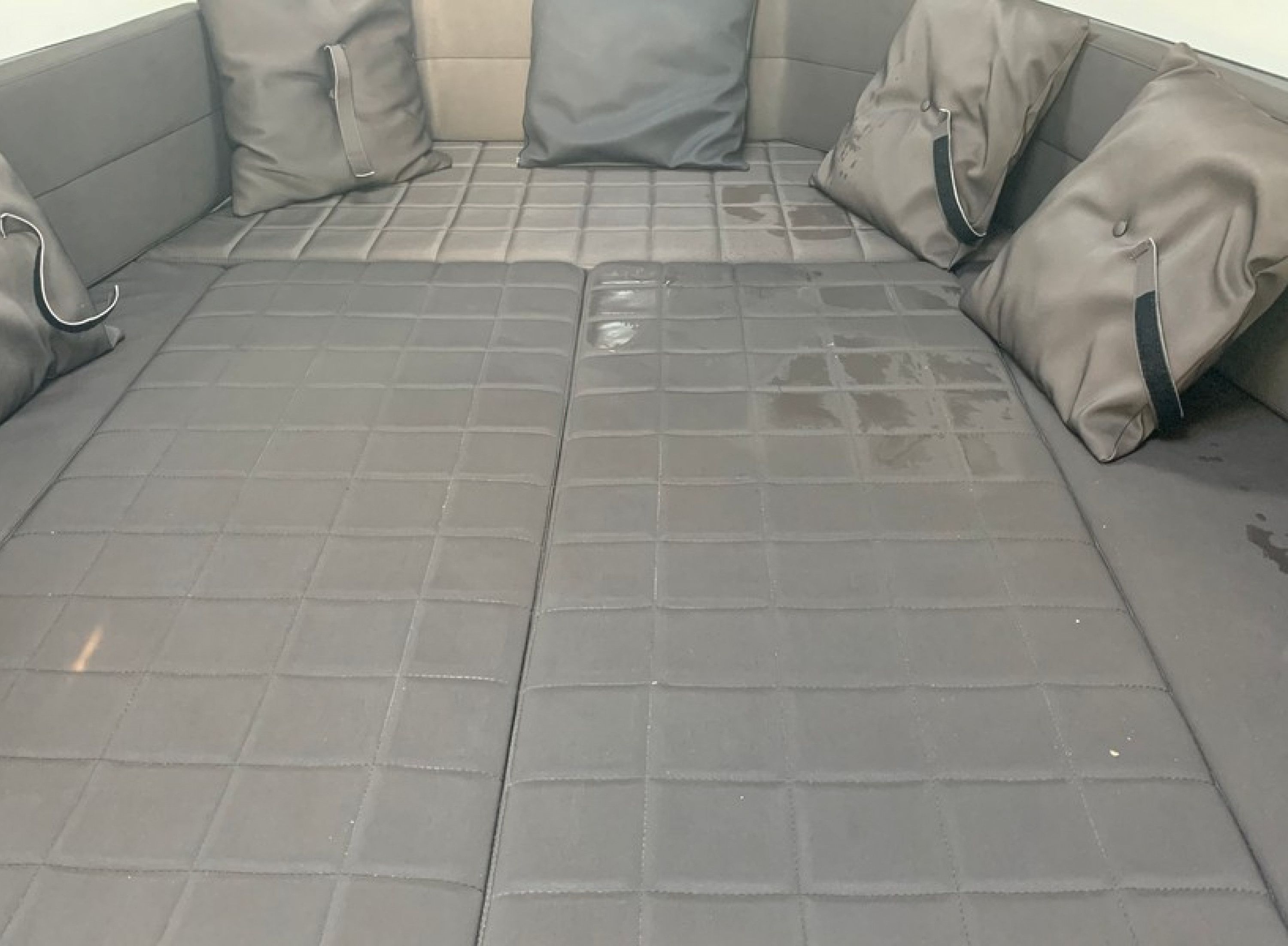 Van Dutch 40 | Smart Ass