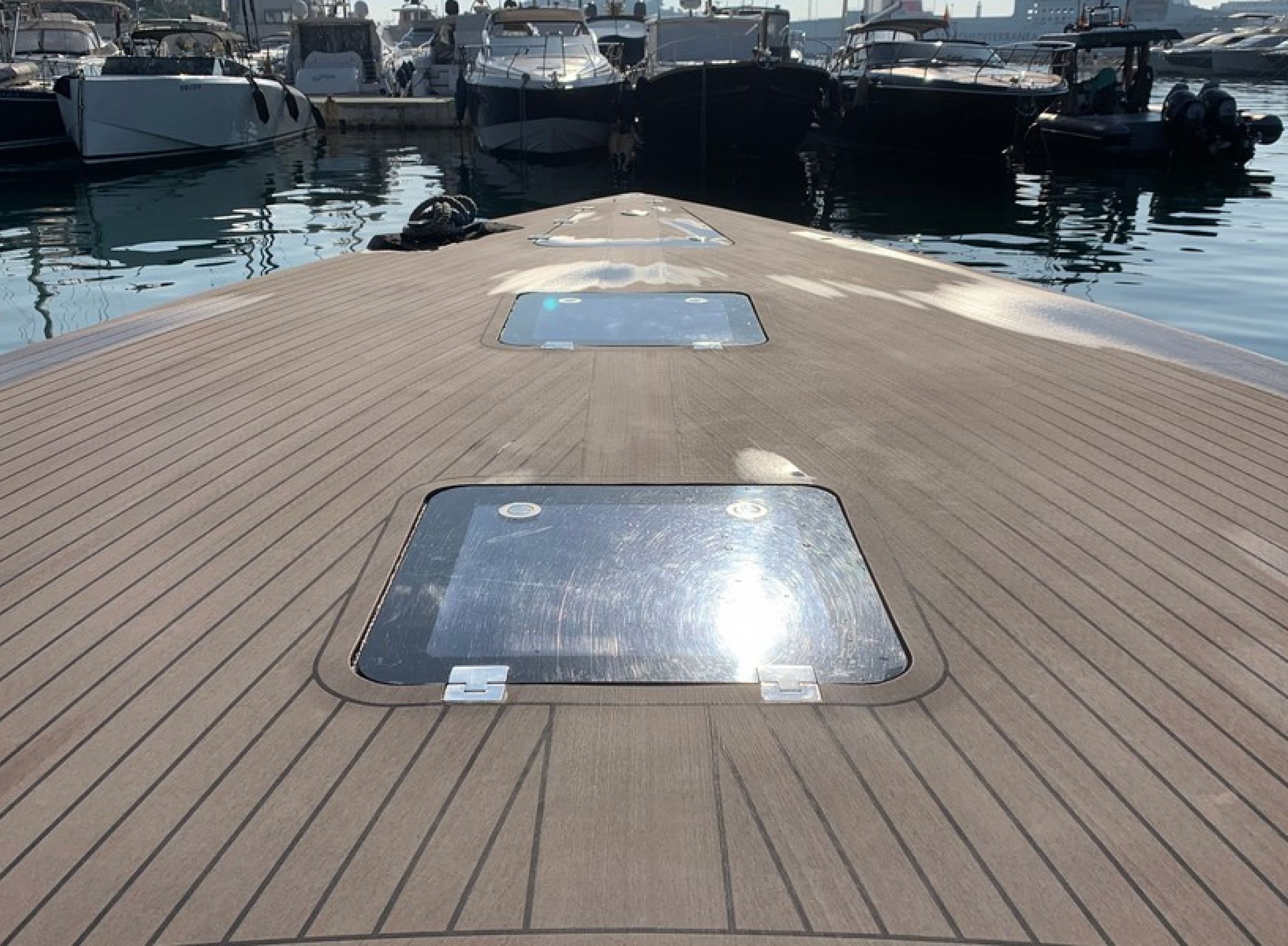 Van Dutch 40 | Smart Ass