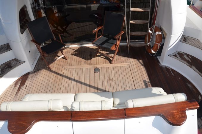 Azimut 2000 | Prestige