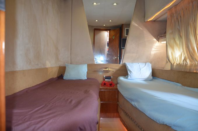 Azimut 2000 | Prestige