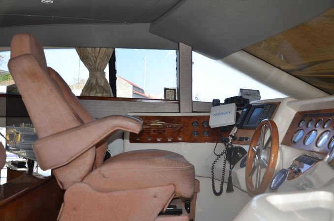 Azimut 2000 | Prestige