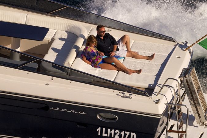 Itama 50 | Moonflower