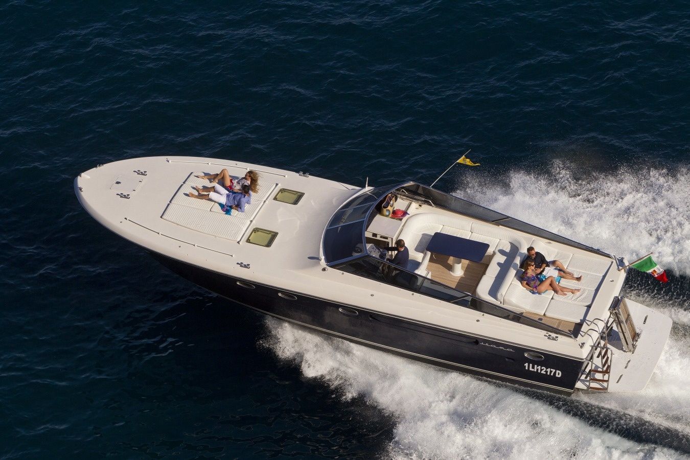 Itama 50 | Moonflower