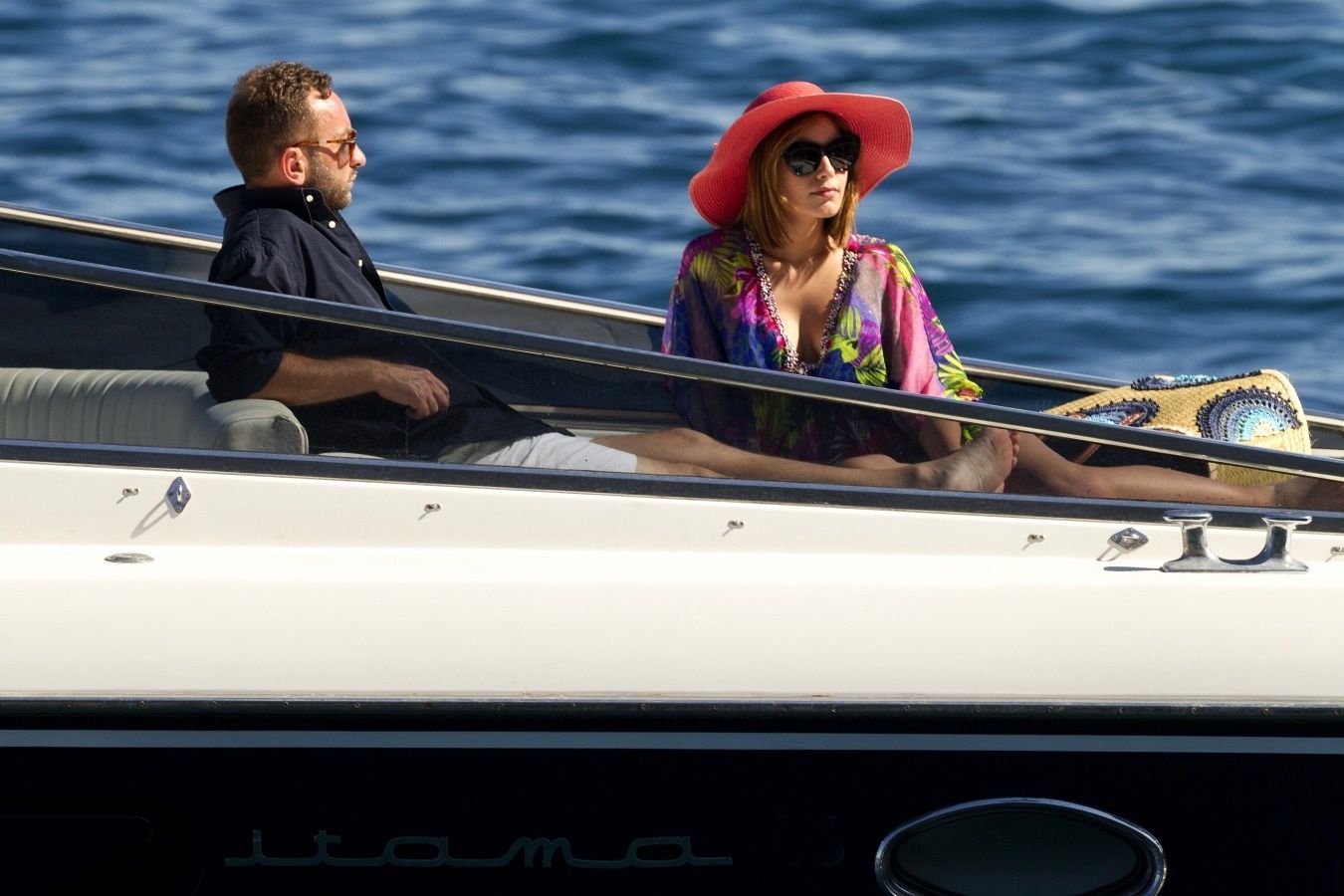 Itama 50 | Moonflower