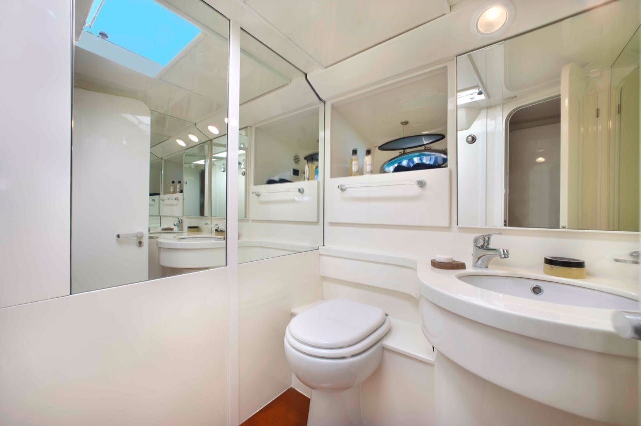 Itama 50 | Moonflower