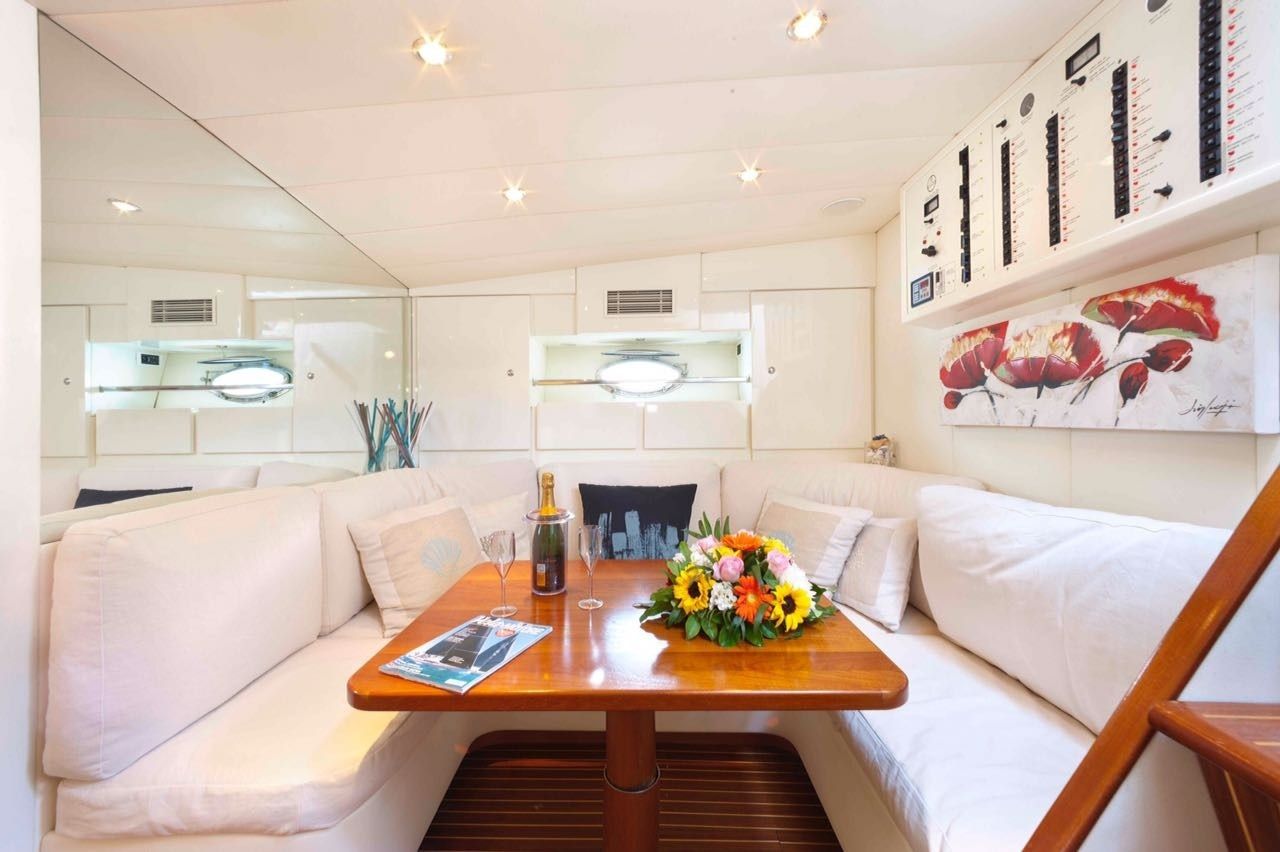 Itama 50 | Moonflower