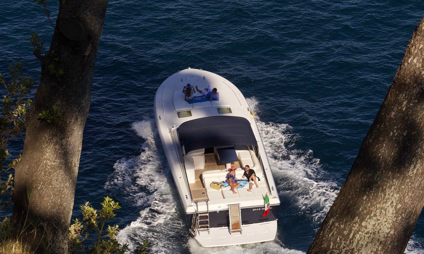 Itama 50 | Moonflower