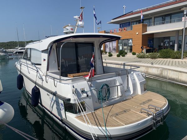 Nimbus 365 Coupé | Four Lux