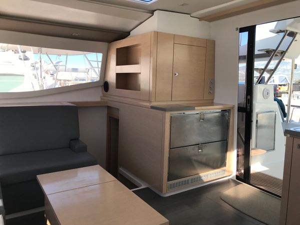 Fountaine Pajot Helia 44 | Lucky Lucas