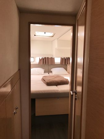 Fountaine Pajot Helia 44 | Lucky Lucas