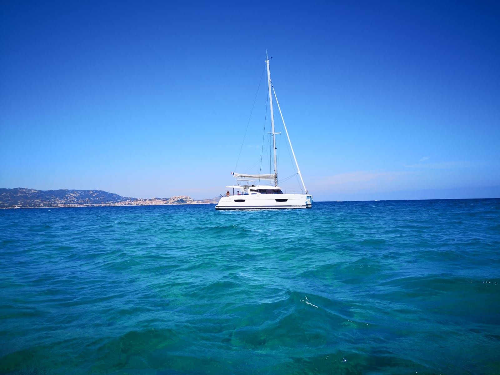 Fountaine Pajot Lucia 40 | Nona