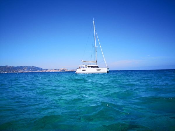 Fountaine Pajot Lucia 40 | Nona