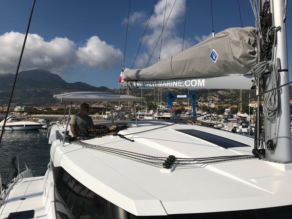 Fountaine Pajot Lucia 40 | Nona