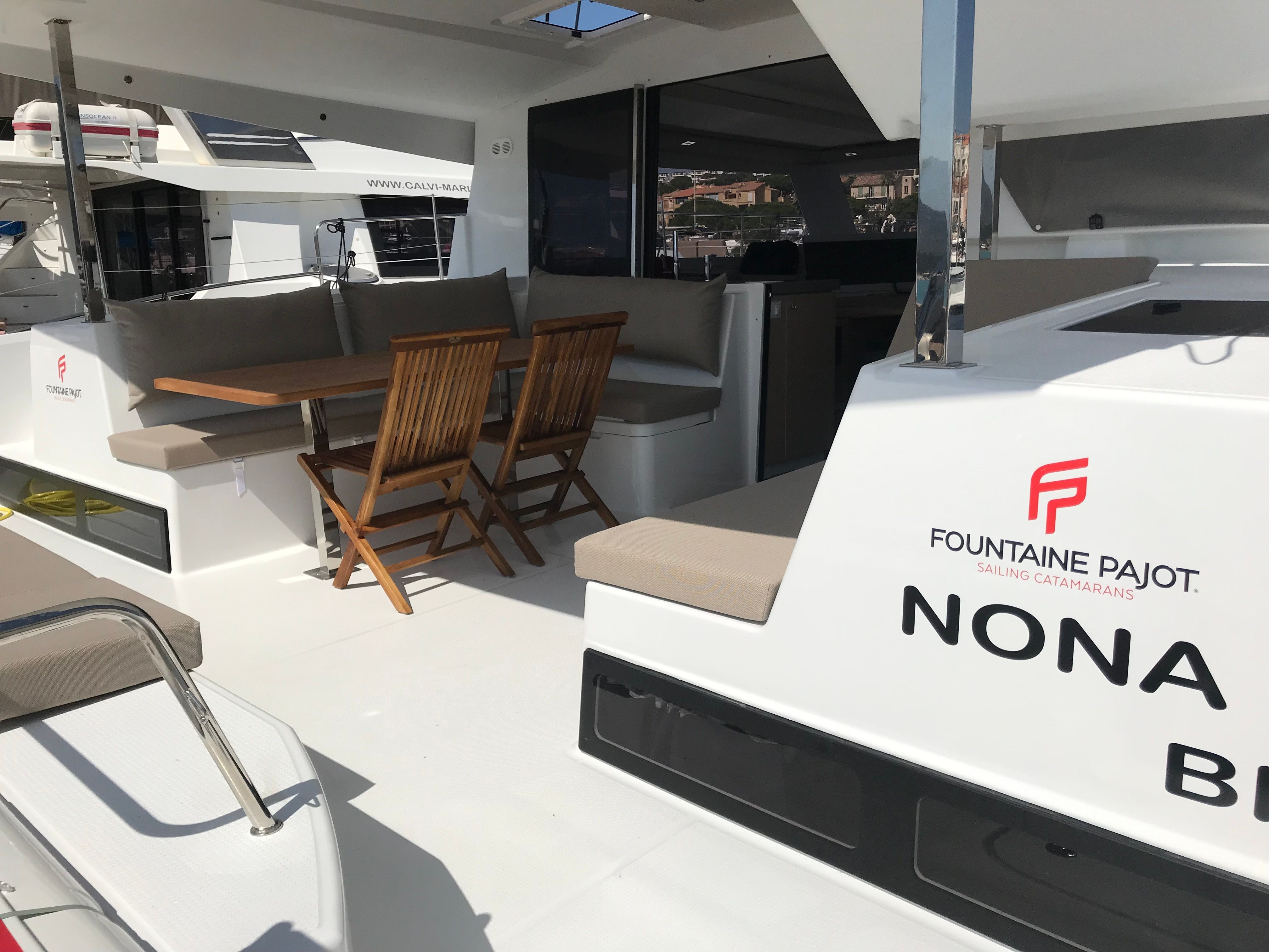 Fountaine Pajot Lucia 40 | Nona