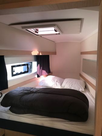 Fountaine Pajot Lucia 40 | Nona