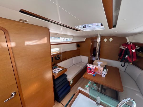 Jeanneau Sun Odyssey 389 | Sunsail 20