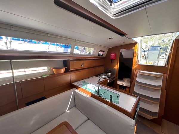 Jeanneau Sun Odyssey 389 | Sunsail 20