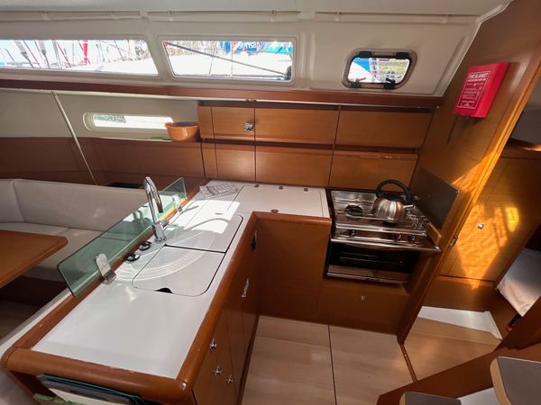 Jeanneau Sun Odyssey 389 | Sunsail 20