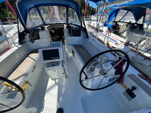 Jeanneau Sun Odyssey 389 | Sunsail 20