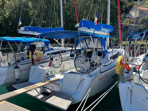 Jeanneau Sun Odyssey 389 | Sunsail 20