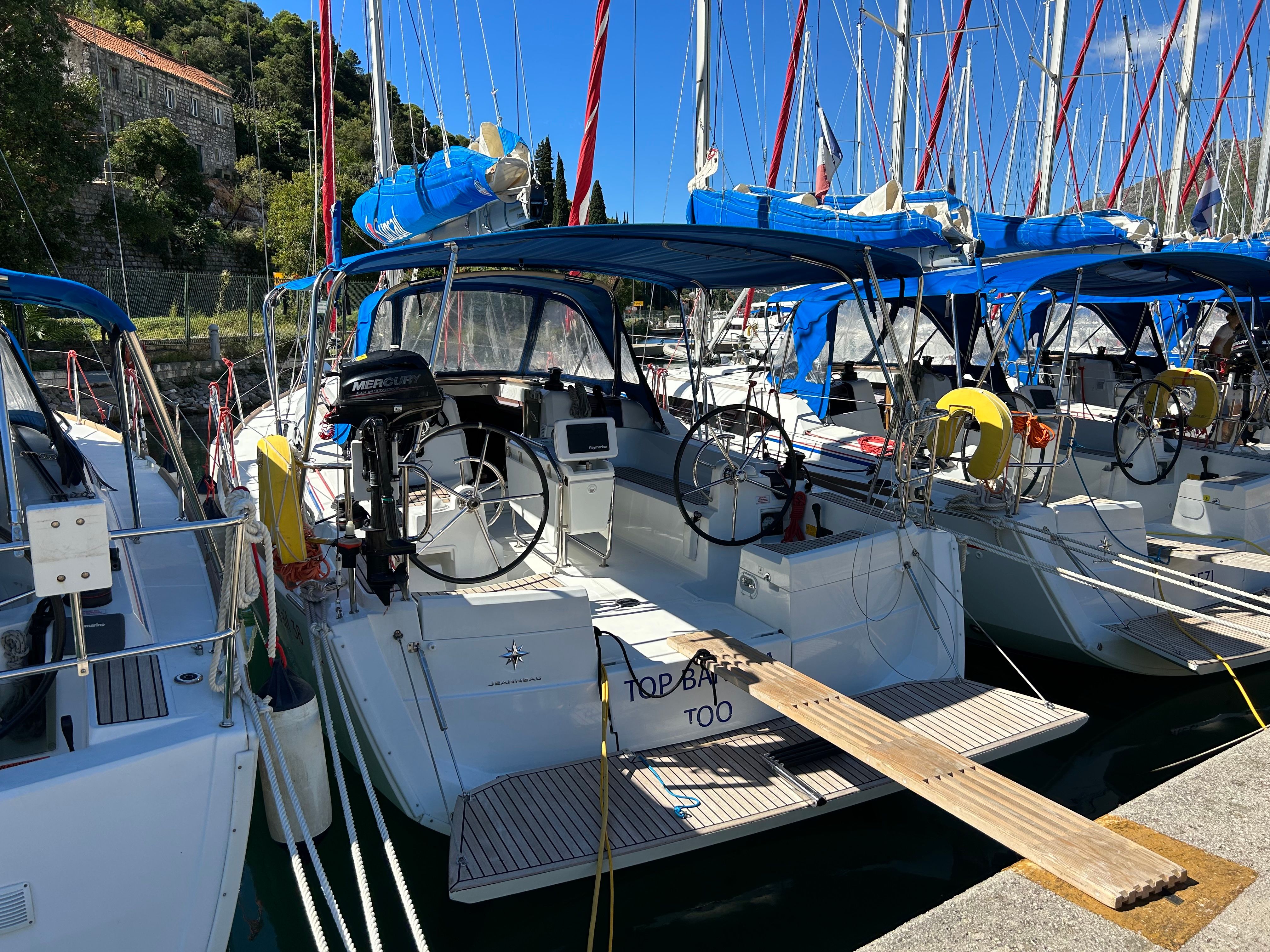 Jeanneau Sun Odyssey 389 | Sunsail 20
