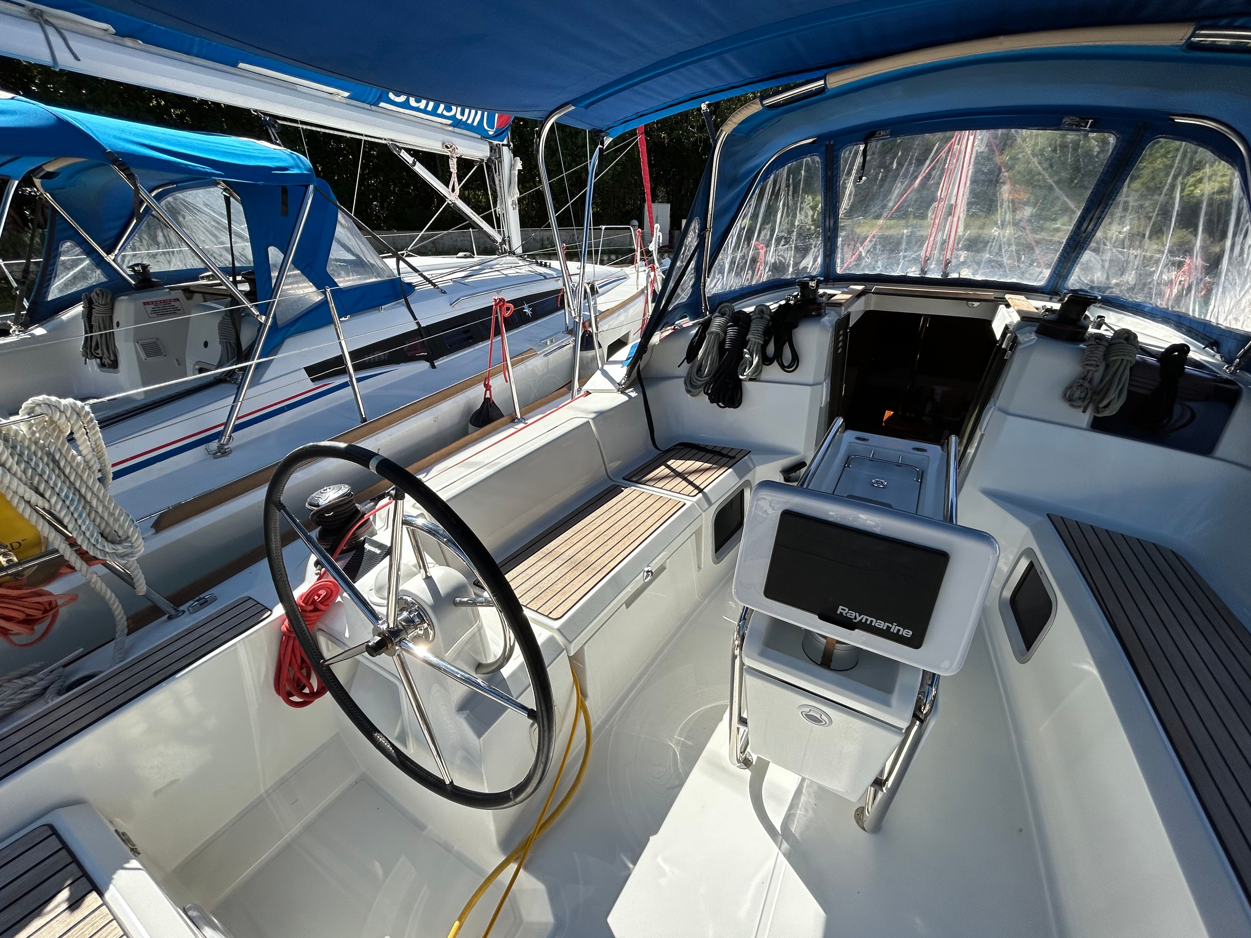 Jeanneau Sun Odyssey 389 | Sunsail 20