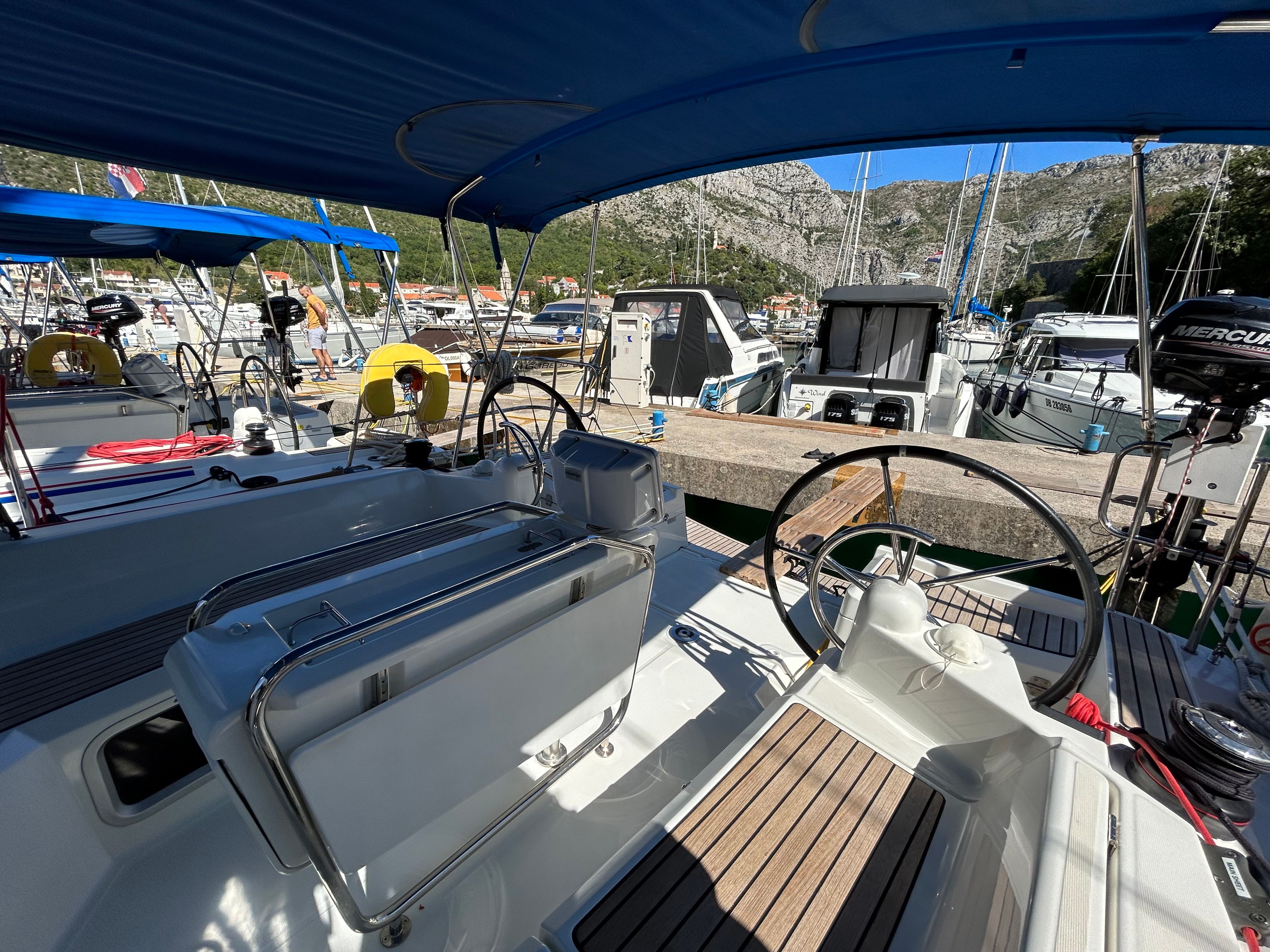Jeanneau Sun Odyssey 389 | Sunsail 20