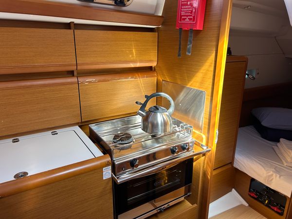 Jeanneau Sun Odyssey 389 | Sunsail 20