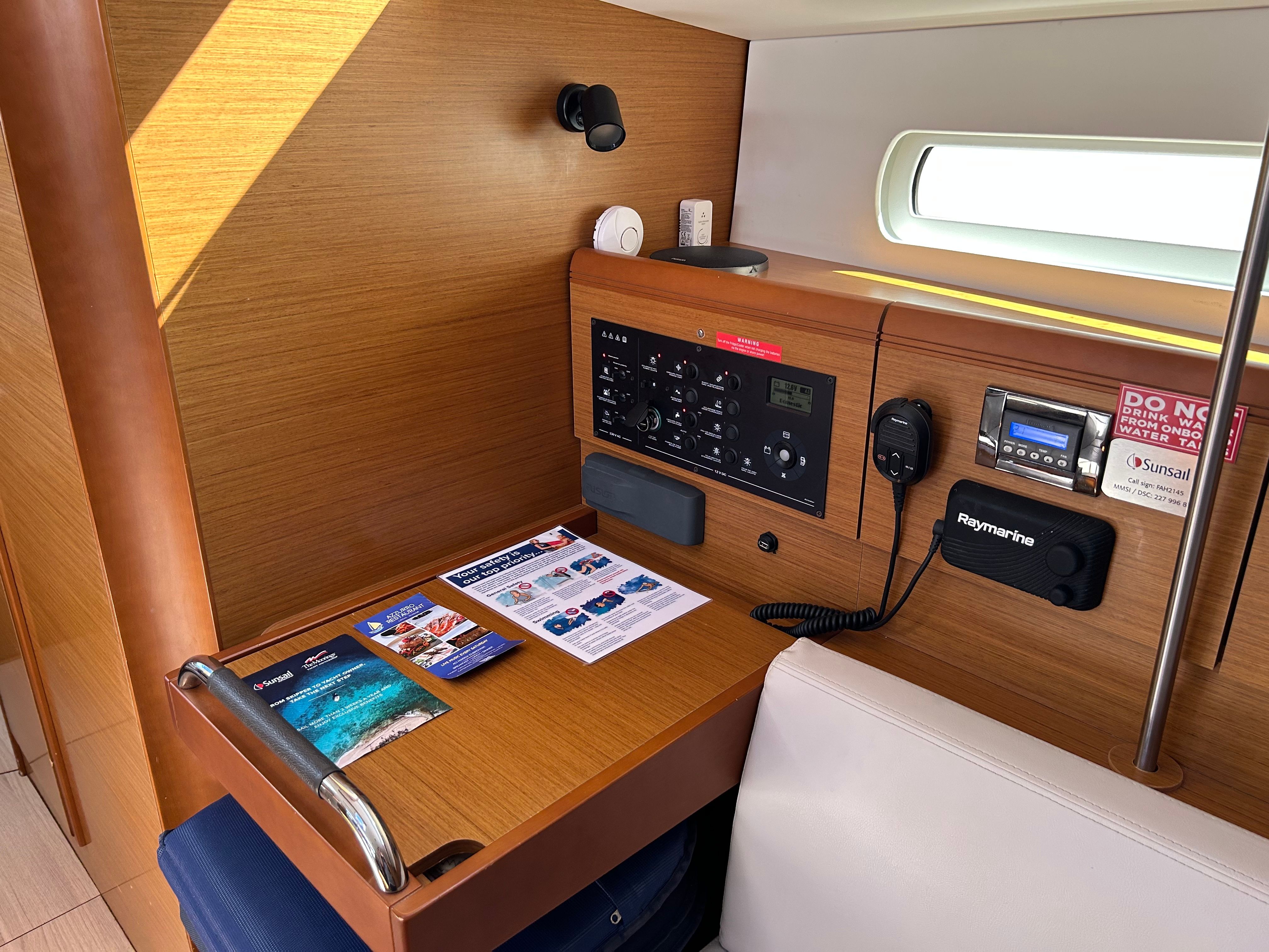 Jeanneau Sun Odyssey 389 | Sunsail 20