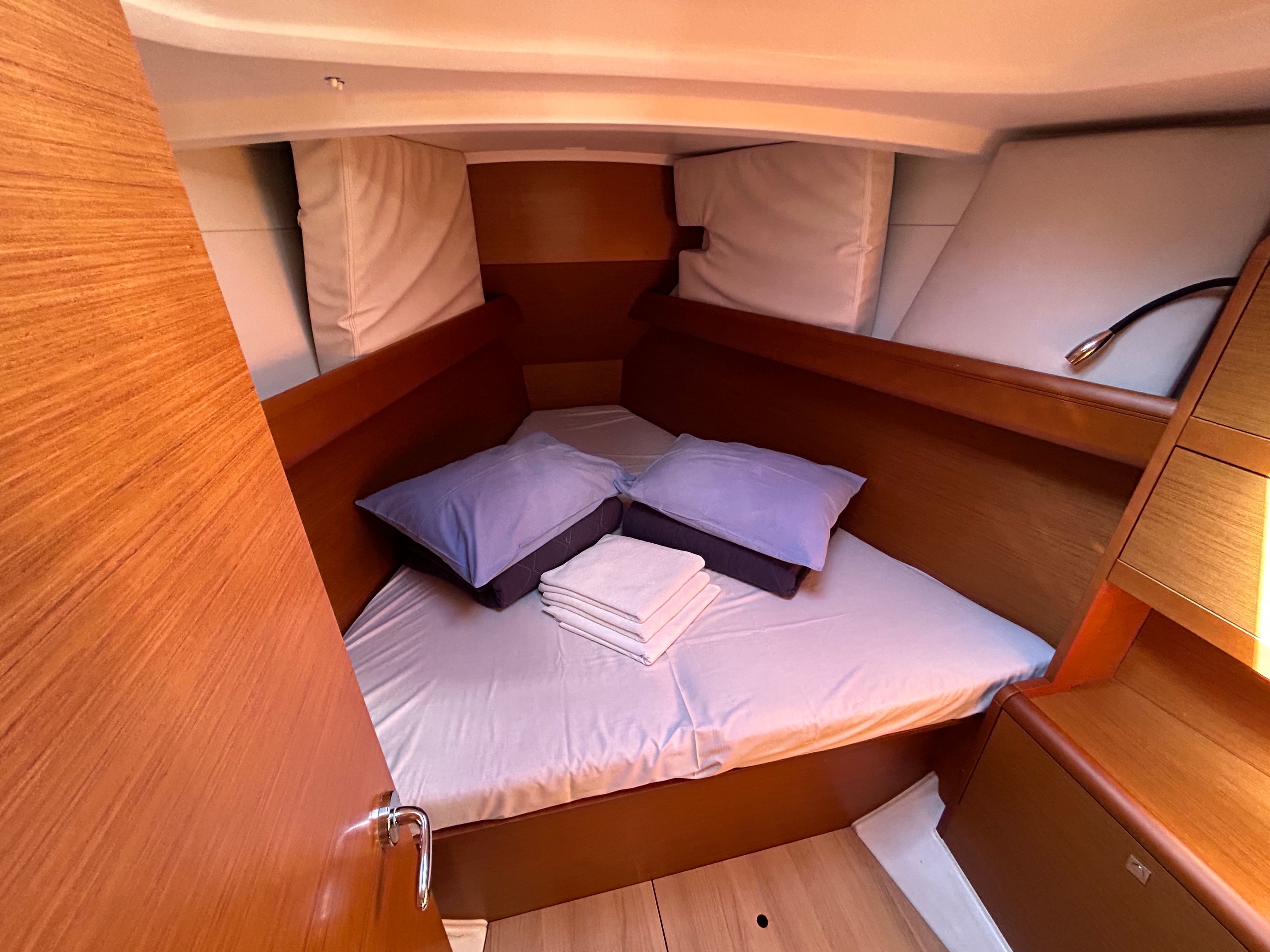 Jeanneau Sun Odyssey 389 | Sunsail 20