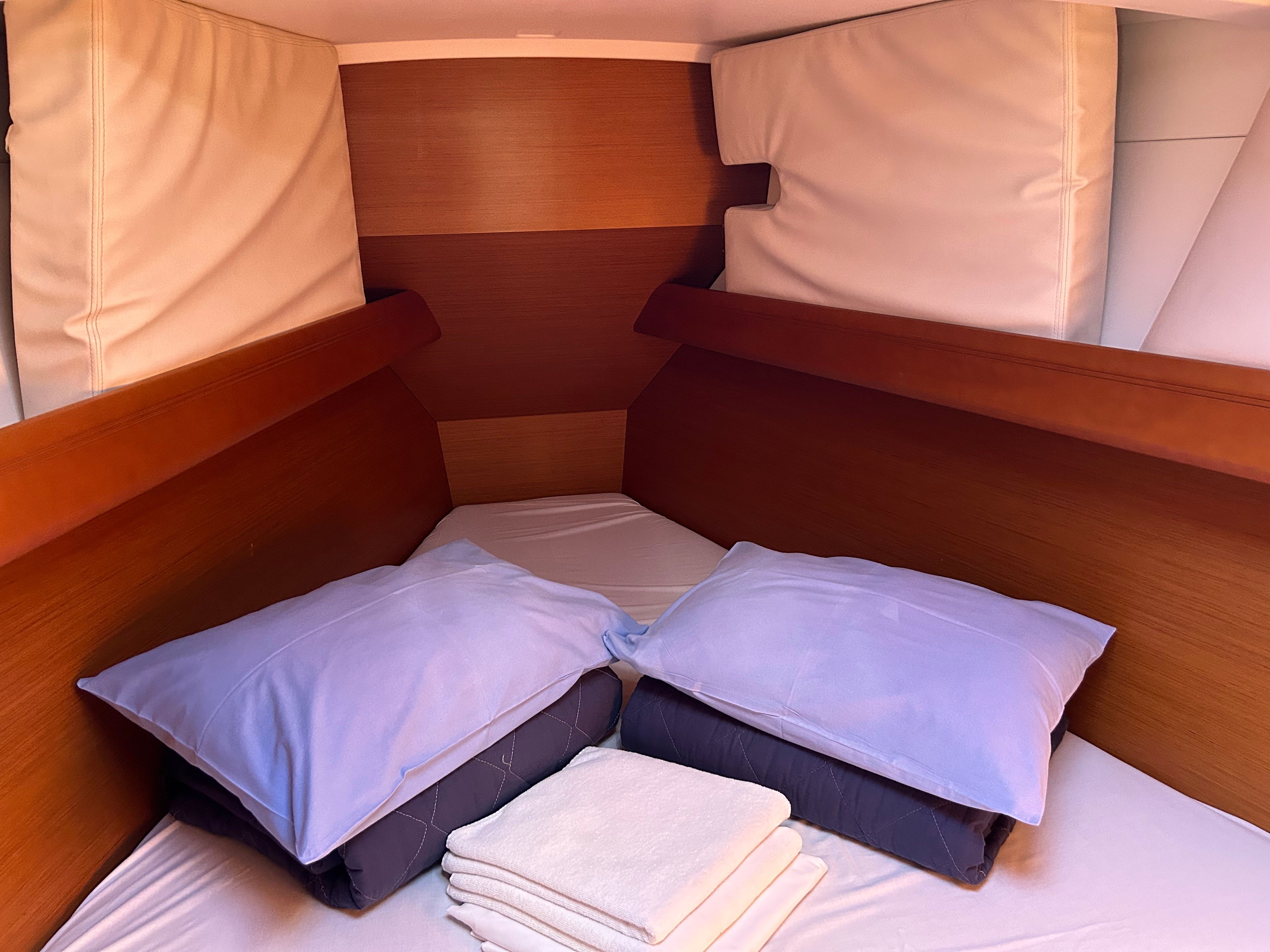 Jeanneau Sun Odyssey 389 | Sunsail 20