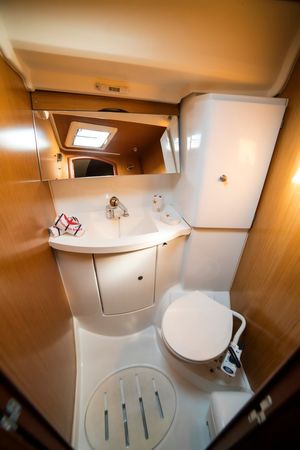 Jeanneau Sun Odyssey 42 | Triton