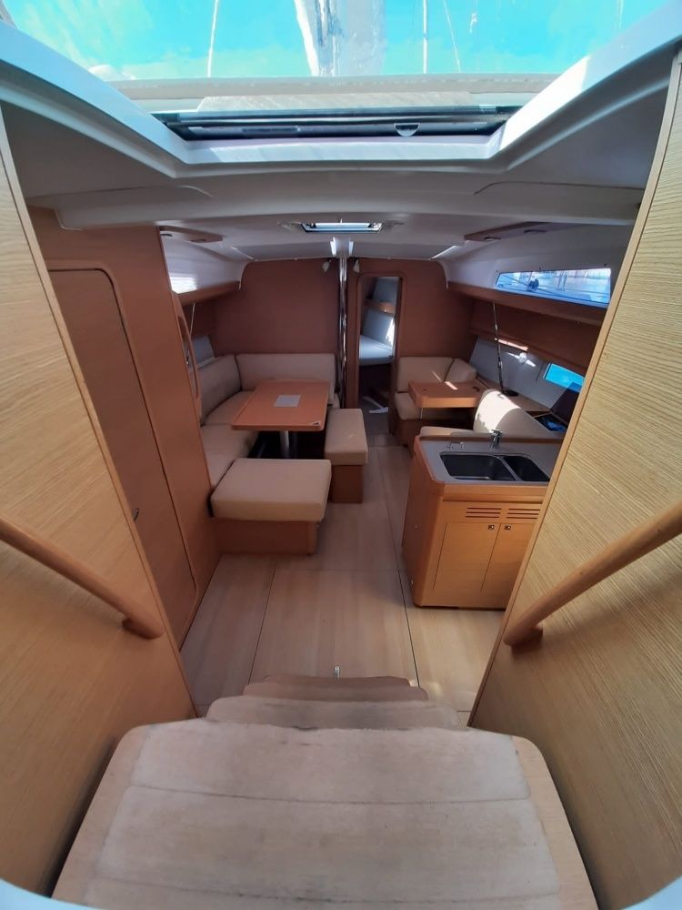 Dufour 412 | Hedone