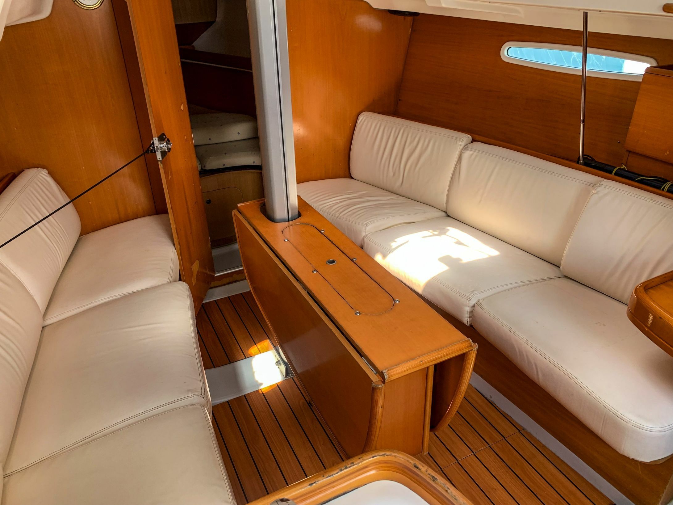 Beneteau First 31.7 | Glaz
