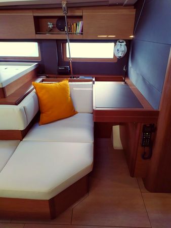 Beneteau Oceanis 51.1 | Infinity