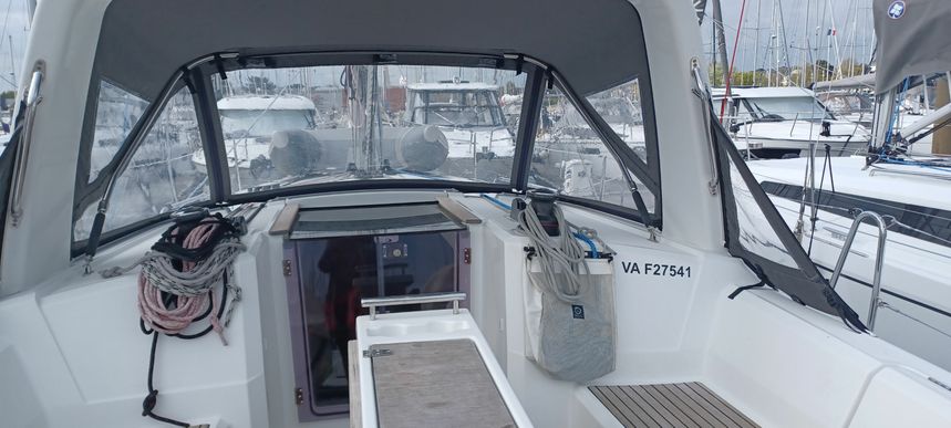 Beneteau Oceanis 35 | Colibri