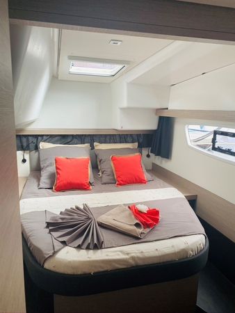 Fountaine Pajot Isla 40 | Angela
