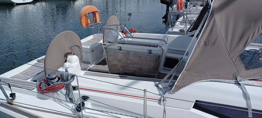 Jeanneau Sun Odyssey 389 | Aloha