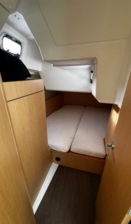 Beneteau Oceanis 38.1 | Houat Else