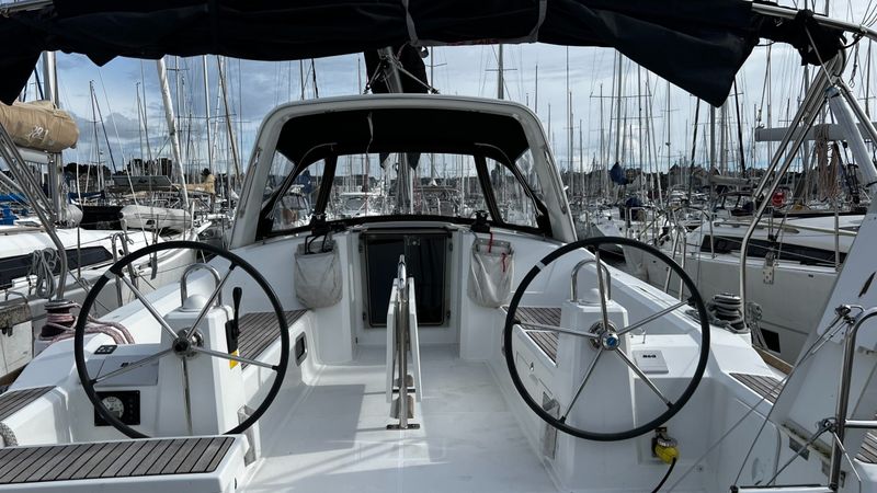 Beneteau Oceanis 38.1 | Houat Else