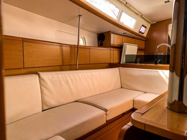 Jeanneau Sun Odyssey 379 | Gaia