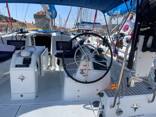 Jeanneau Sun Odyssey 410 | Sunsail 20