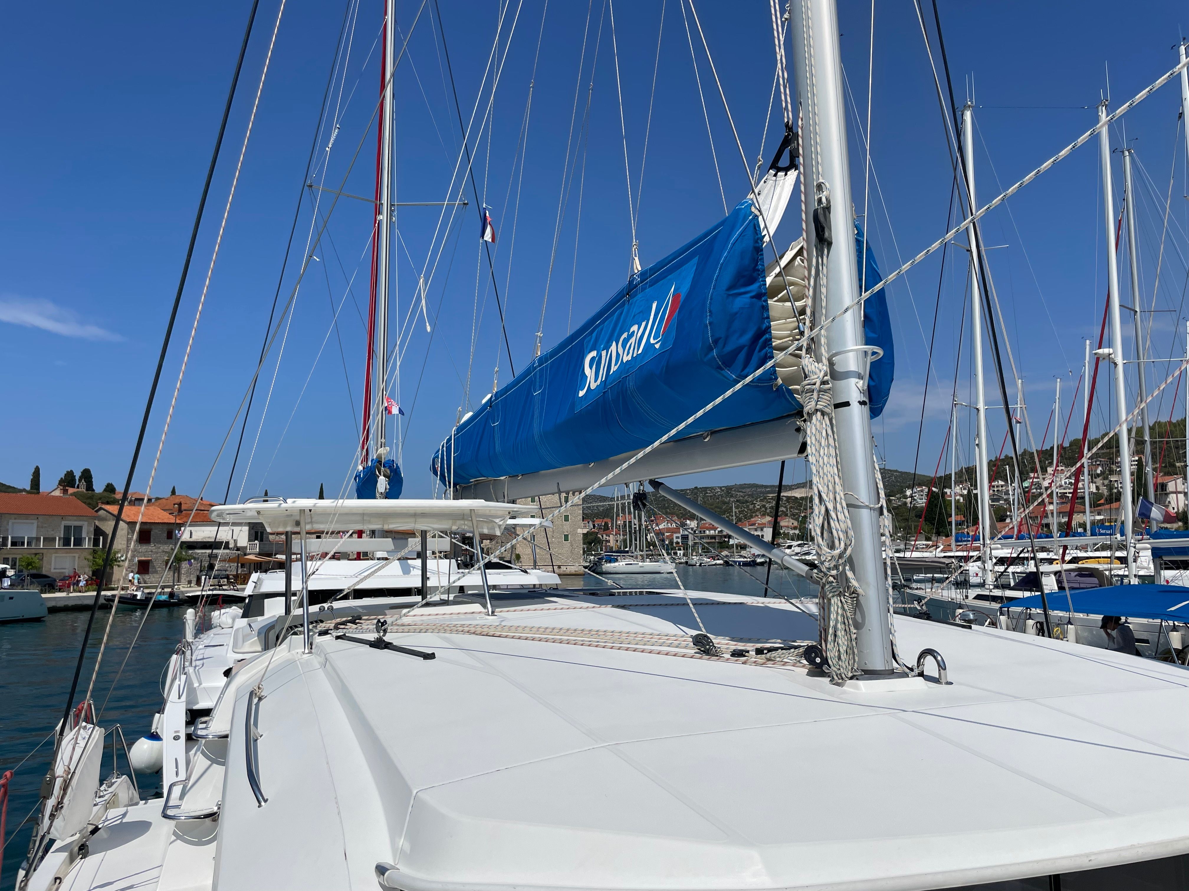 Leopard 40 | Sunsail 19