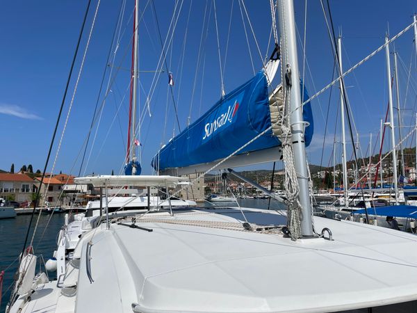 Leopard 40 | Sunsail 19