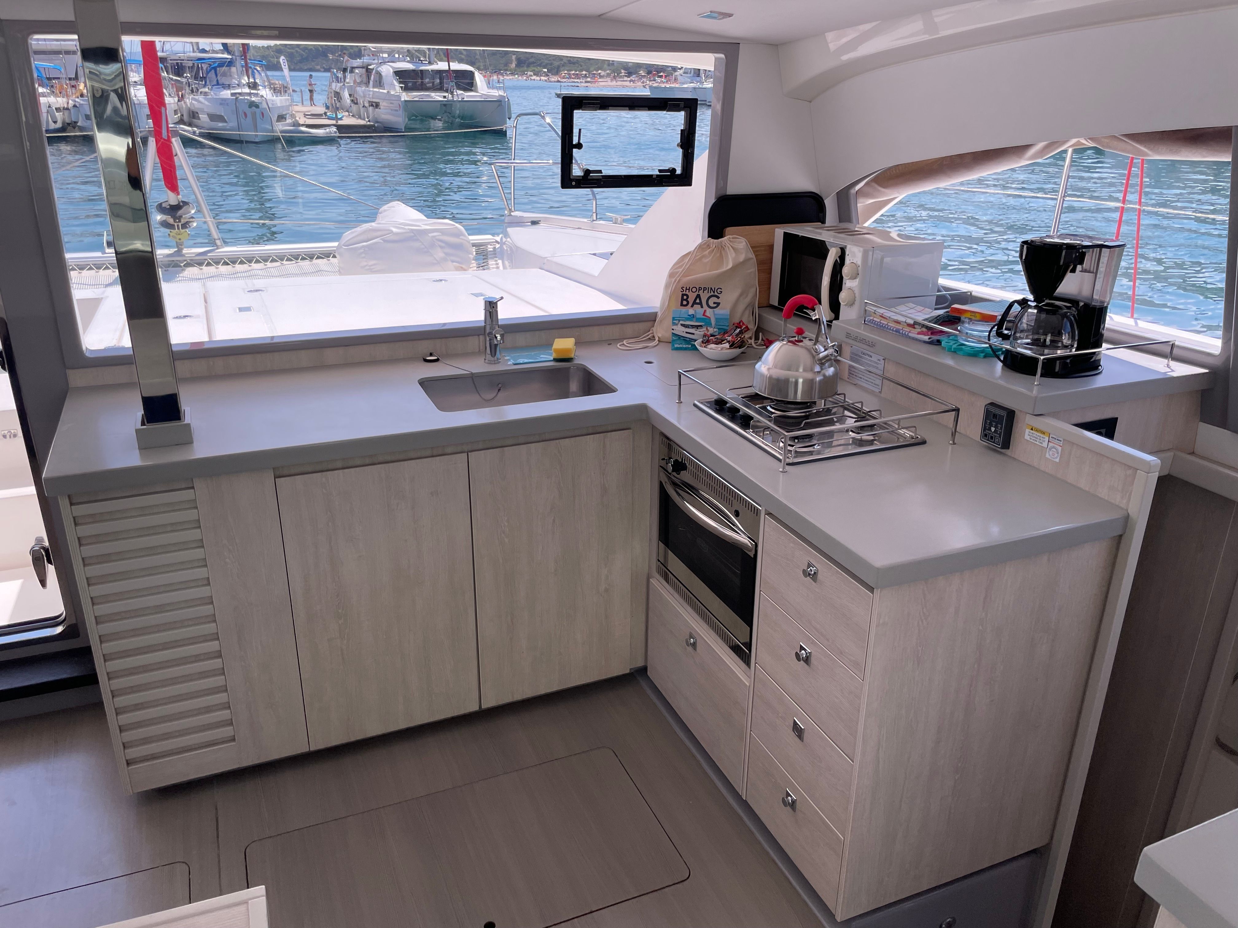 Leopard 40 | Sunsail 19