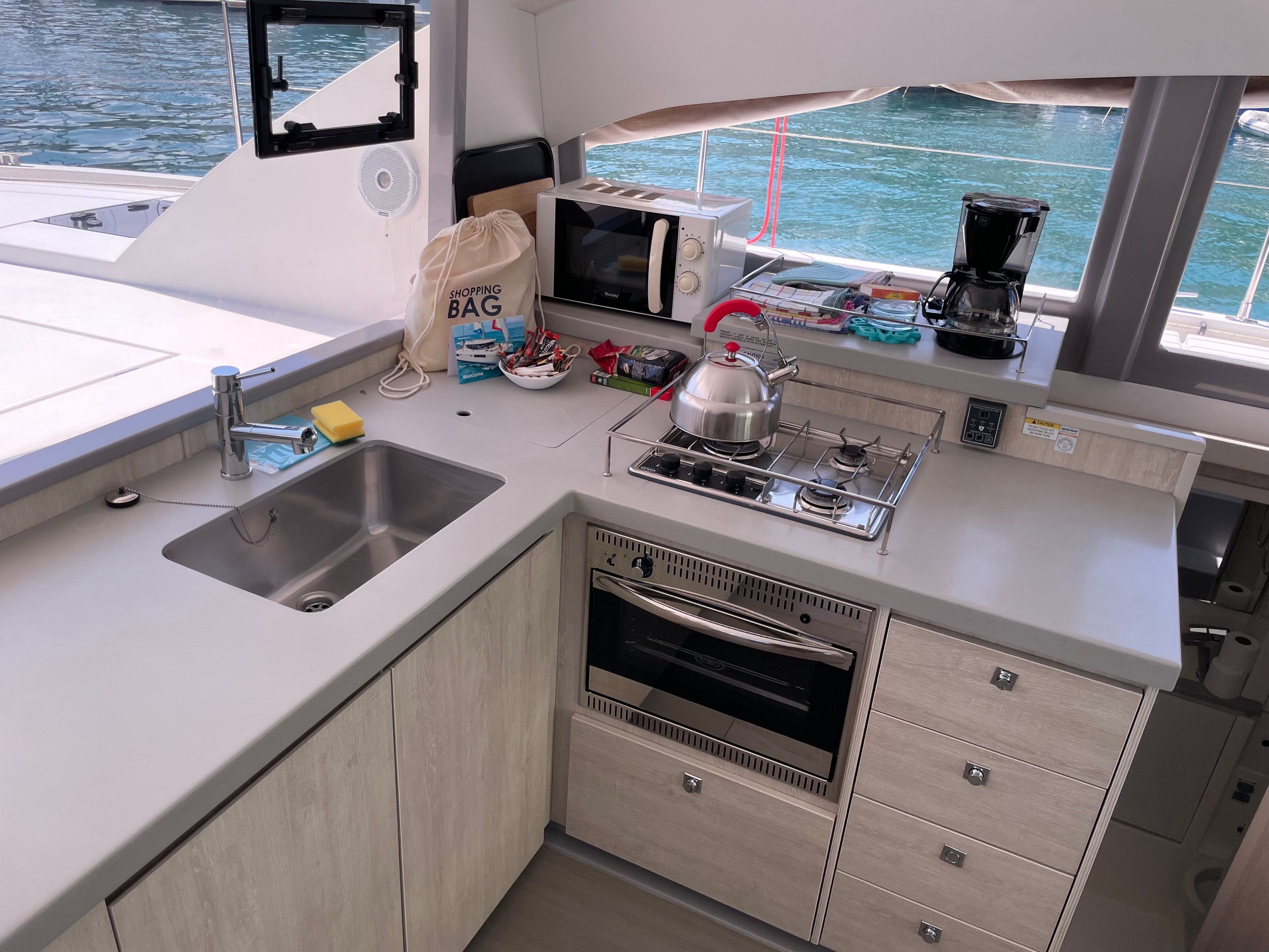 Leopard 40 | Sunsail 19