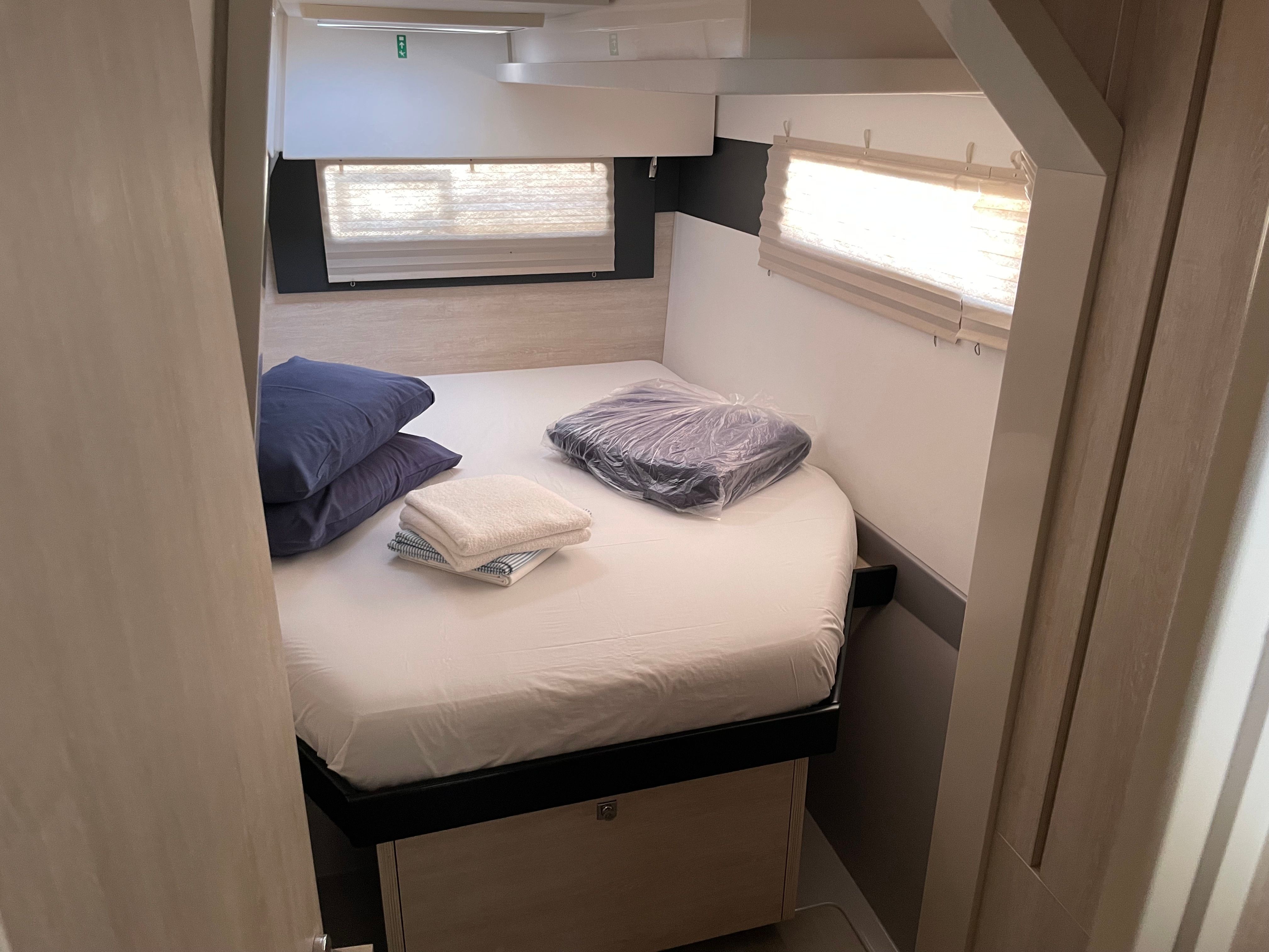 Leopard 40 | Sunsail 19