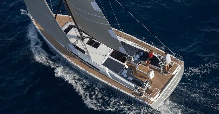 Beneteau Oceanis 51 | Sunsail 2011